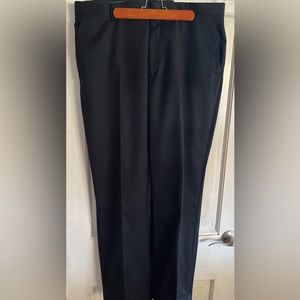 Banana Republic dress pants. Size 38x32. Classic fit.